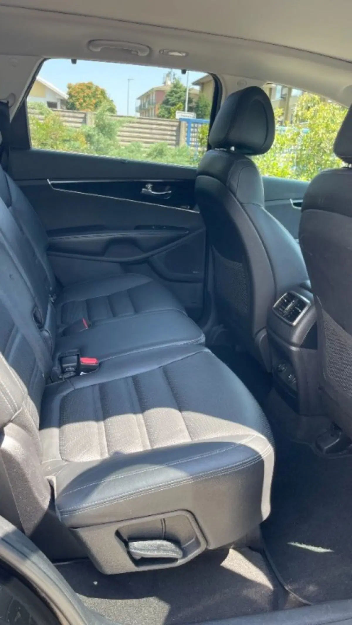Kia Sorento usata a Novara (18)