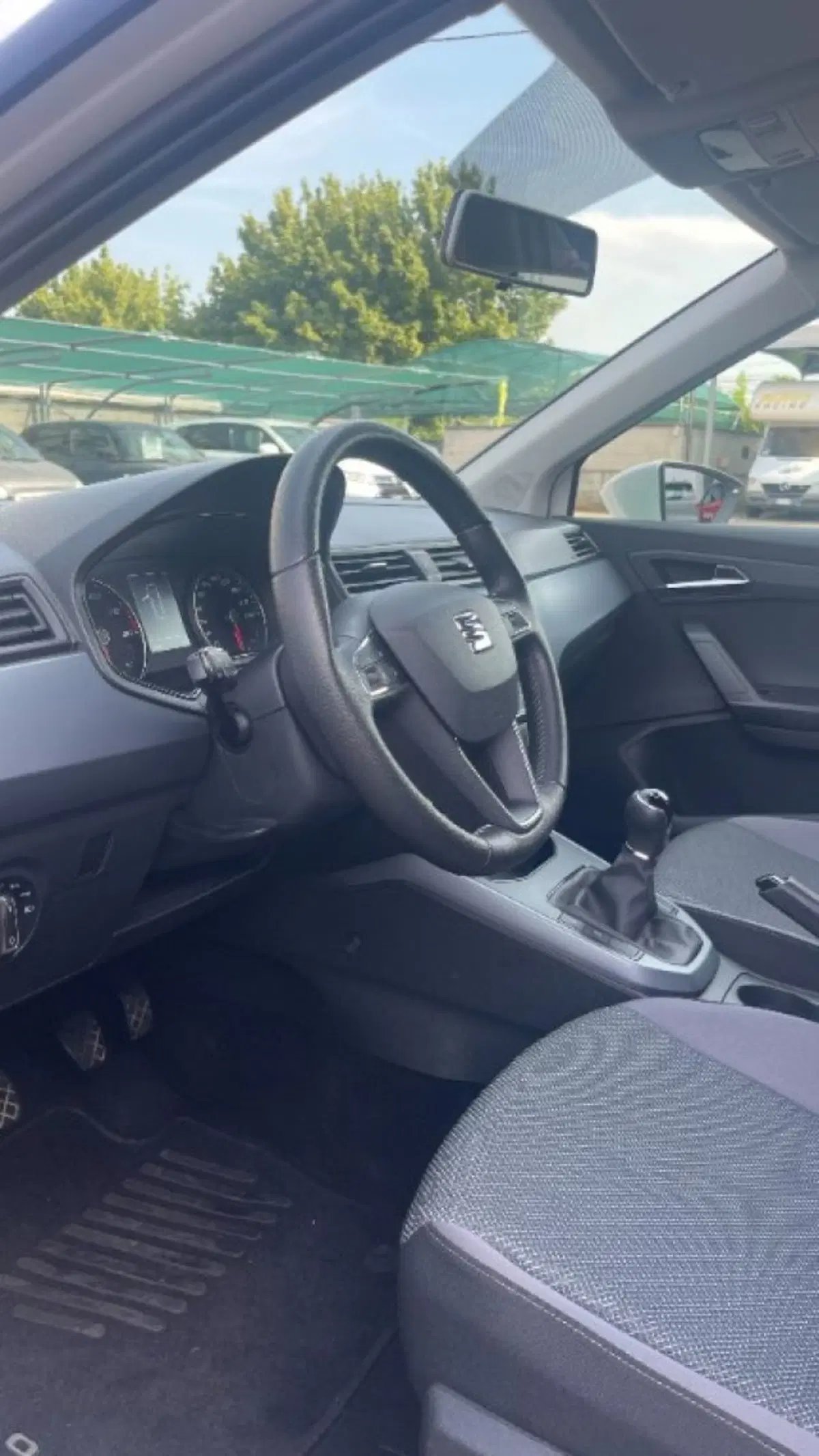 SEAT Arona usata a Novara (12)