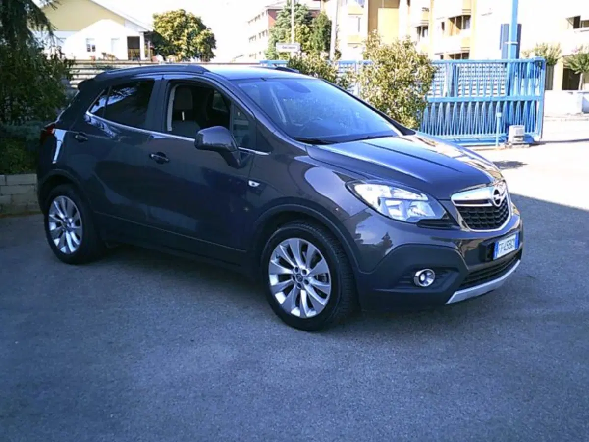 Opel Mokka usata a Novara (2)