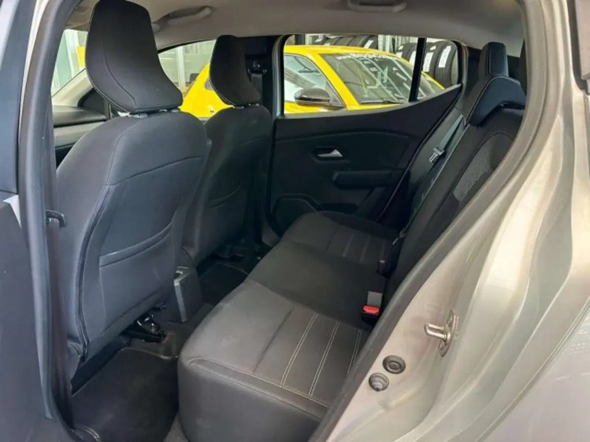 Dacia Sandero usata a Firenze (10)