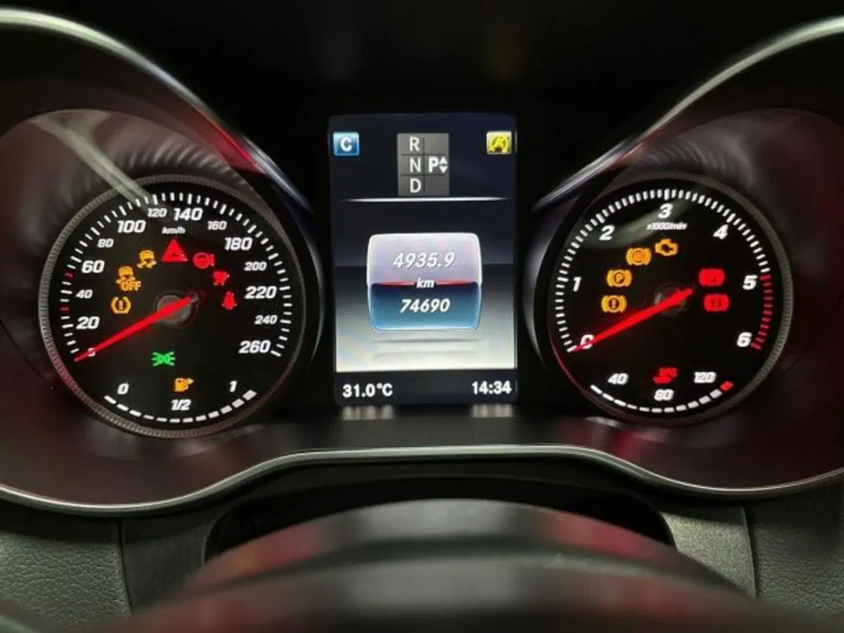 Mercedes-Benz CLS Shooting Brake usata a Bologna (13)