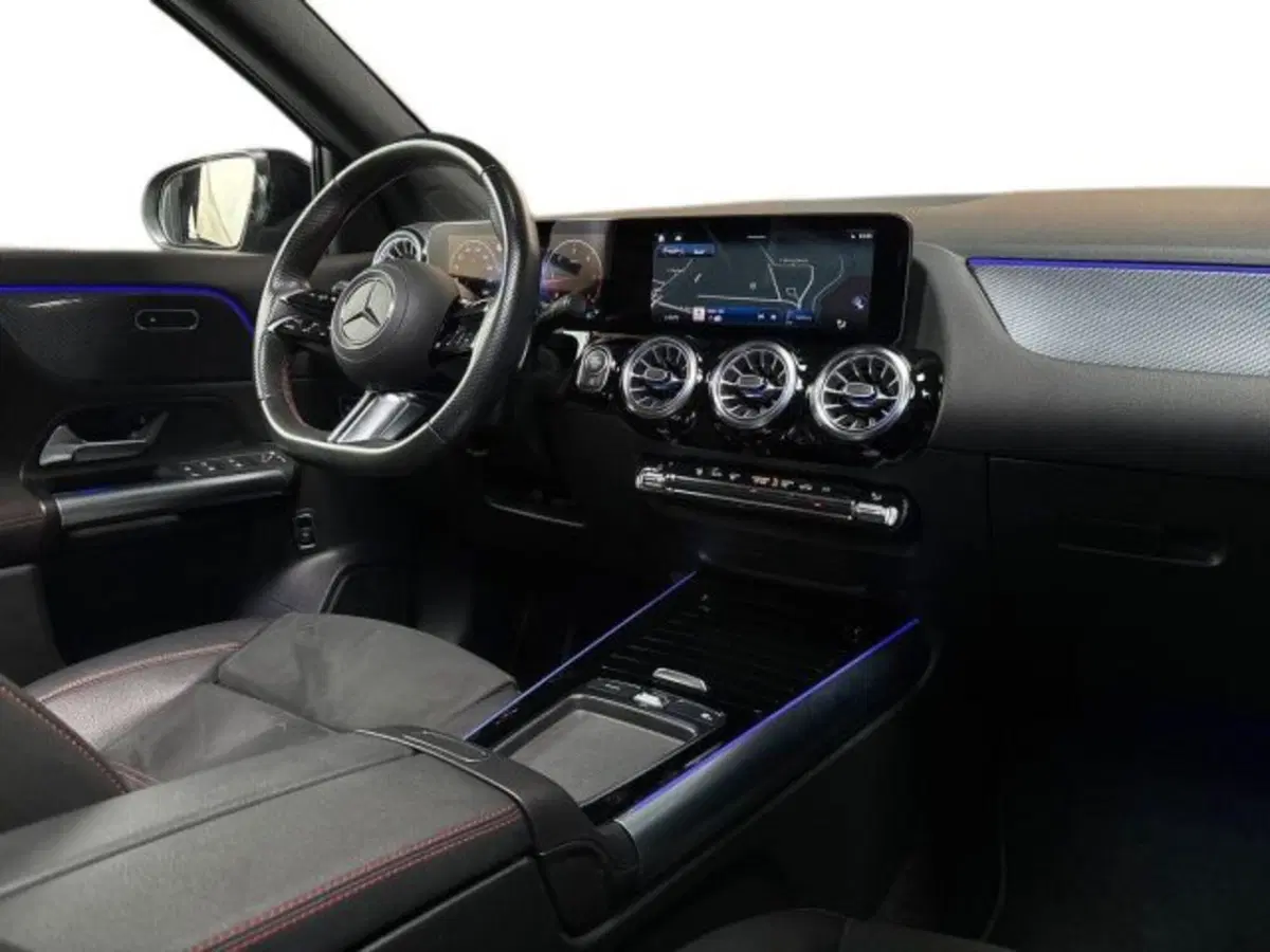 Mercedes-Benz GLA SUV usata a Bologna (15)