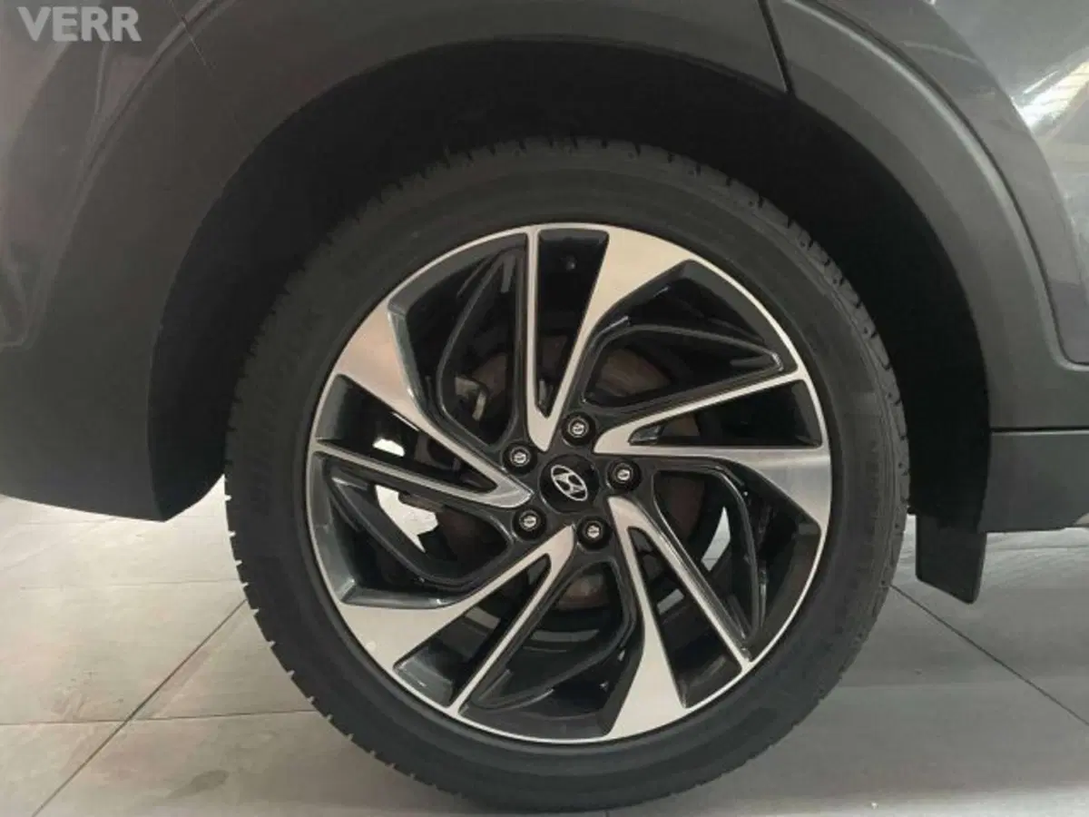 Hyundai Tucson usata a Milano (7)