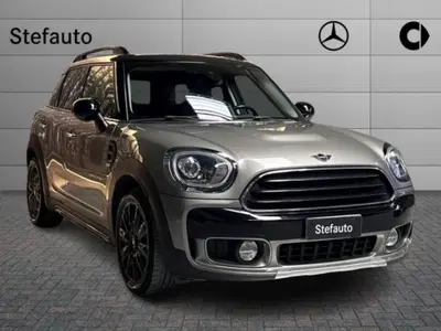 MINI Mini 1.5 Cooper Camden Edition del 2019 usata a Bologna
