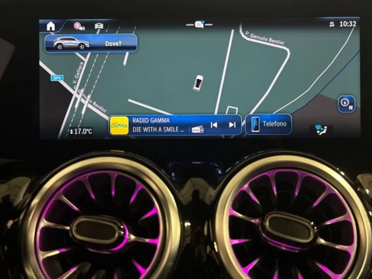 Mercedes-Benz GLA SUV usata a Bologna (14)