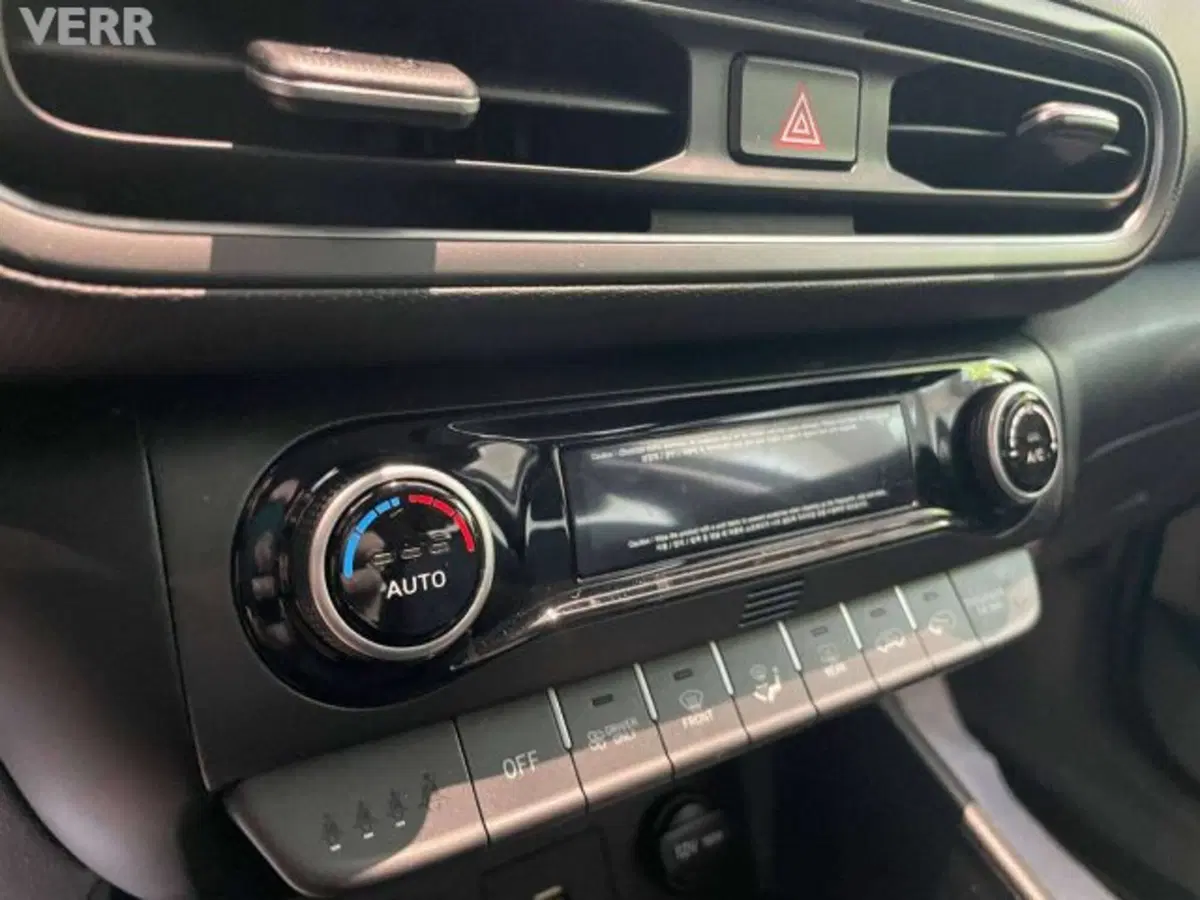 Hyundai Kona usata a Milano (12)