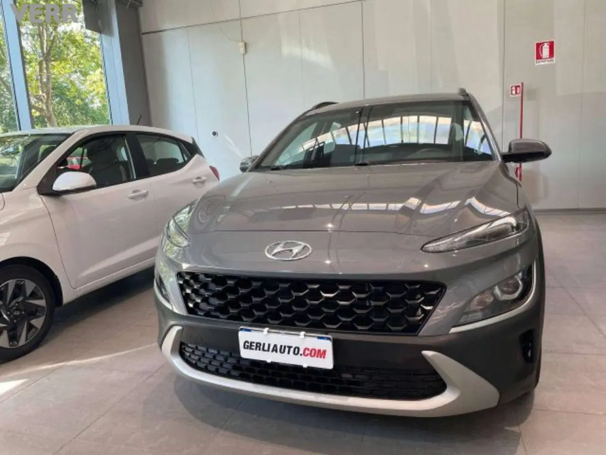 Hyundai Kona usata a Milano (2)