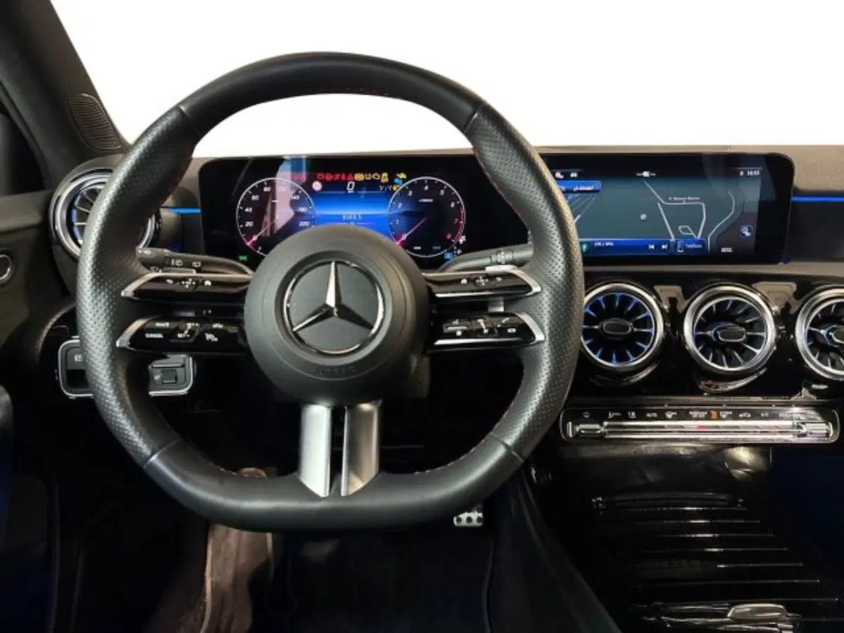 Mercedes-Benz Classe A usata a Bologna (11)