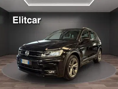 Volkswagen Tiguan 1.6 TDI SCR Sport BlueMotion Technology del 2019 usata a Magenta
