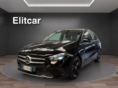 Mercedes-Benz Classe B 180 Sport del 2021 usata a Magenta