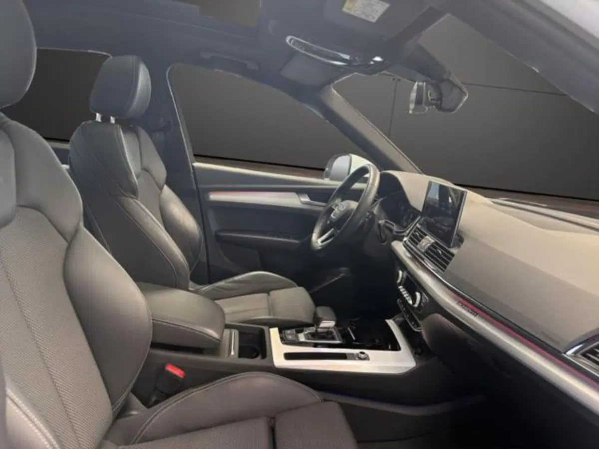 Audi Q5 Sportback usata a Milano (11)