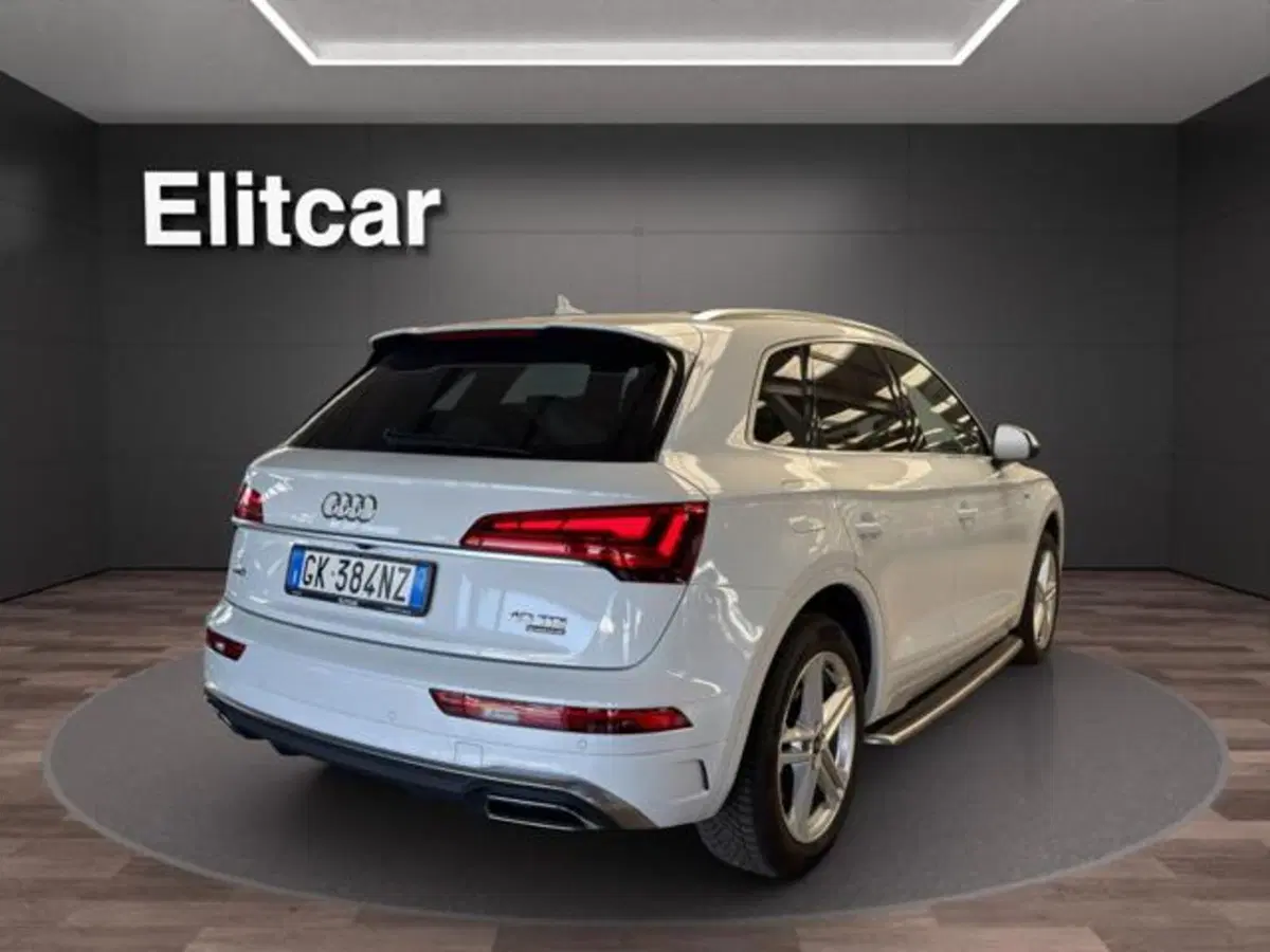 Audi Q5 Sportback usata a Milano (4)