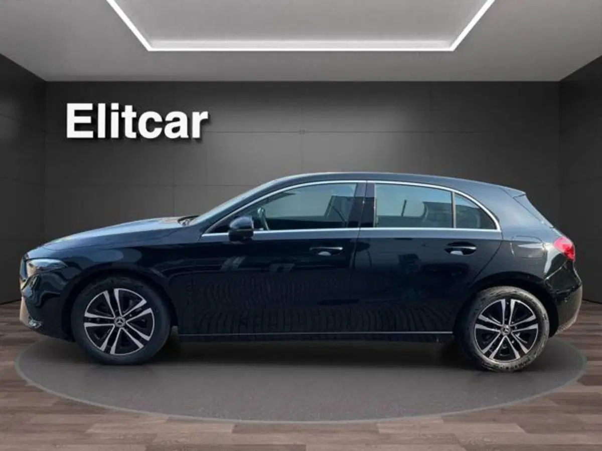 Mercedes-Benz Classe A Sedan usata a Milano (3)