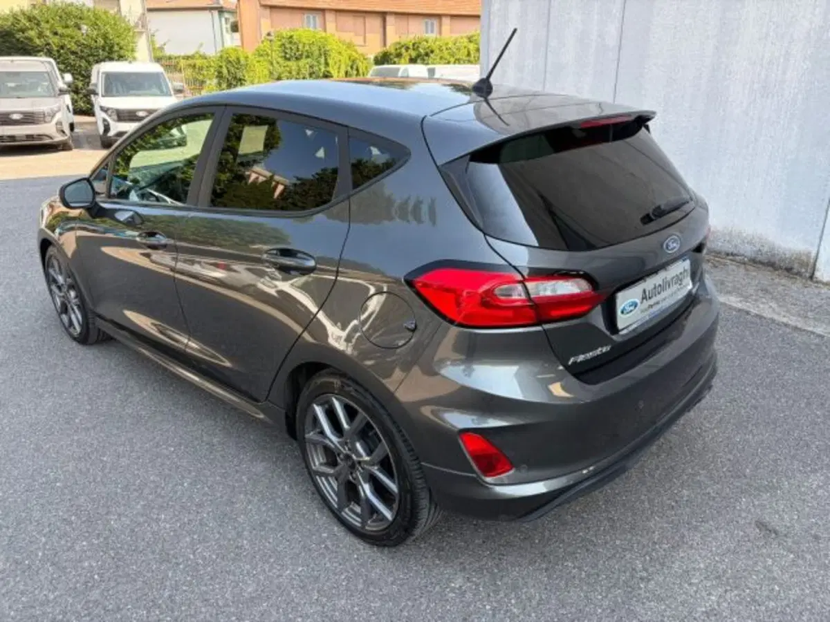 Ford Fiesta usata a Lodi (4)