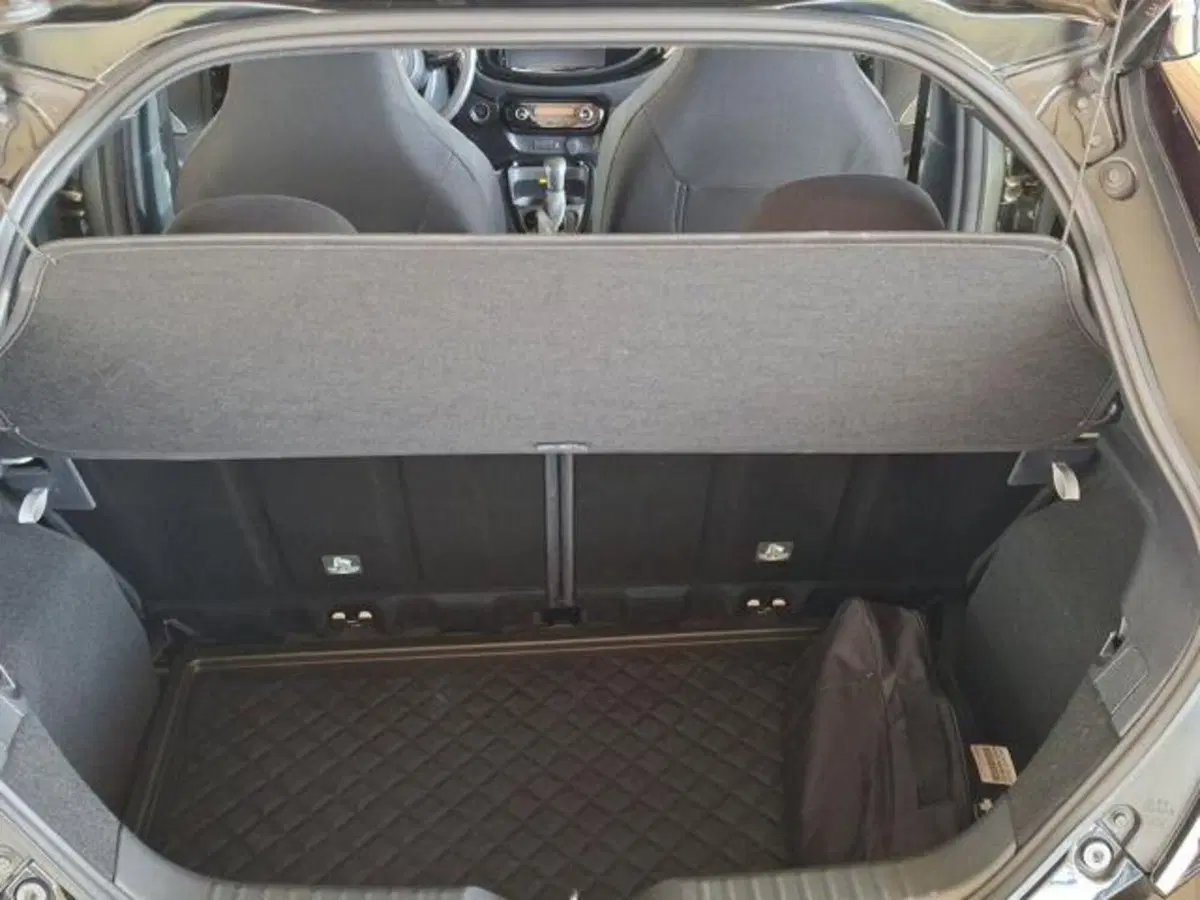 Toyota Aygo X usata a Roma (6)