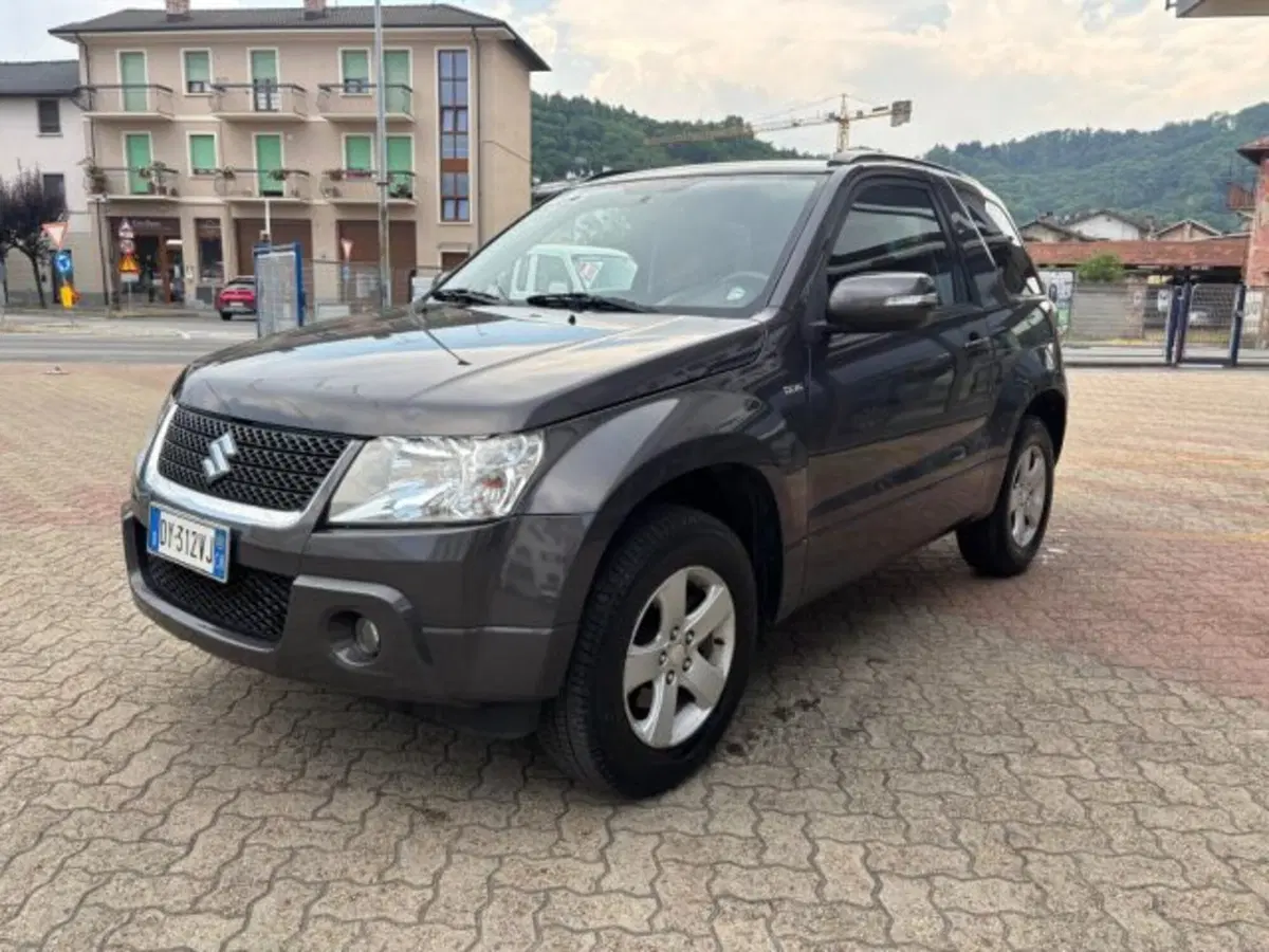 Suzuki Grand Vitara usata a Cuneo (3)