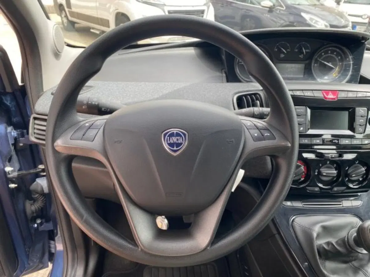 Lancia Ypsilon usata a Cuneo (13)