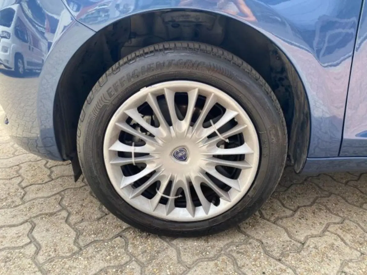 Lancia Ypsilon usata a Cuneo (15)