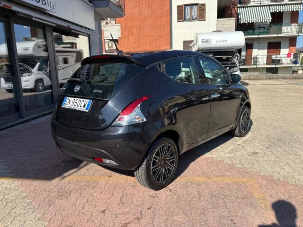 Lancia Ypsilon usata a Cuneo (5)