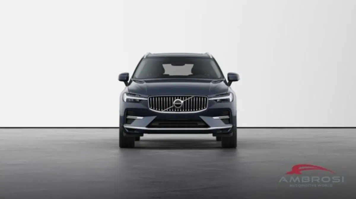 Volvo XC60 nuova a Perugia (5)