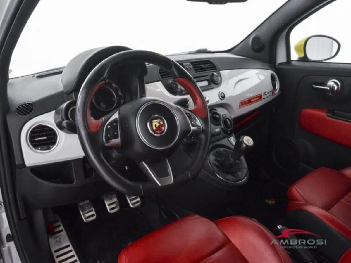 Abarth 500 usata a Perugia (8)