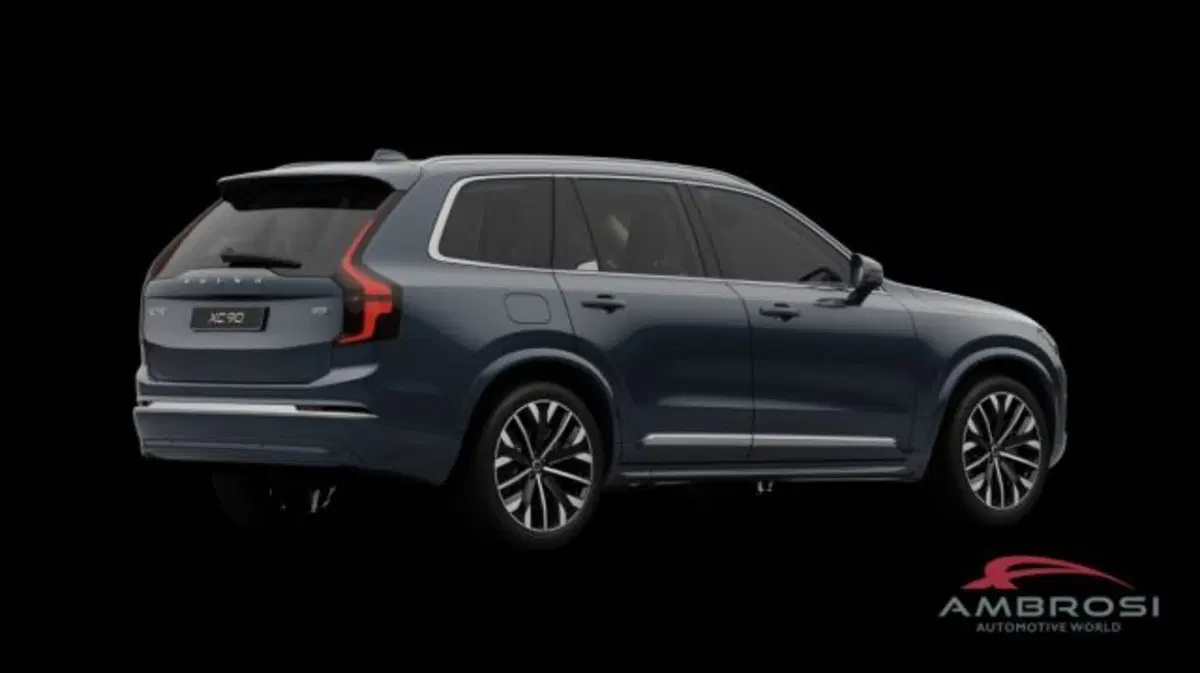 Volvo XC90 nuova a Perugia (5)