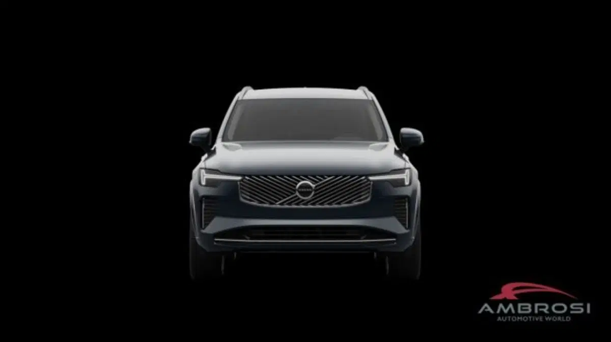 Volvo XC90 nuova a Perugia (8)