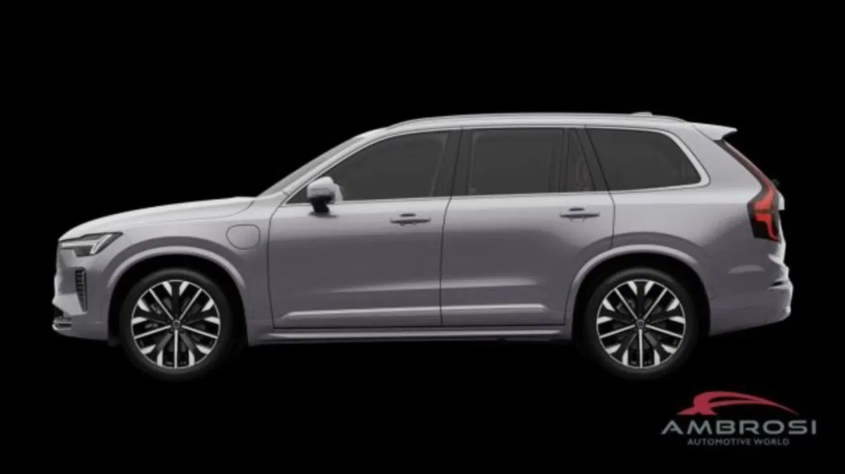 Volvo XC90 nuova a Perugia (2)