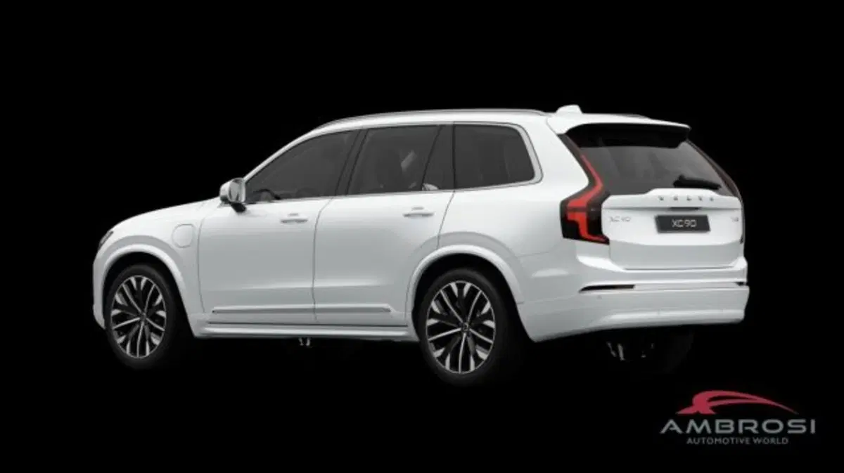 Volvo XC90 nuova a Perugia (3)