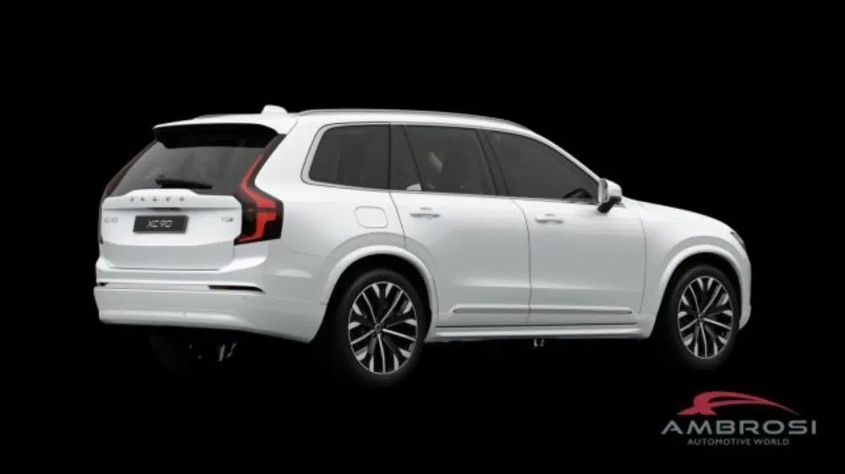 Volvo XC90 nuova a Perugia (5)