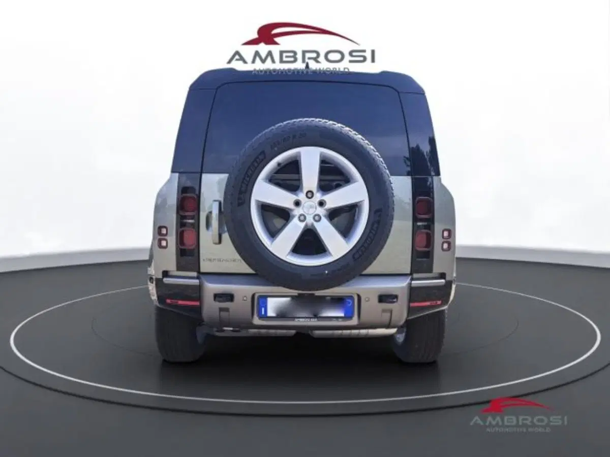 Land Rover Defender usata a Perugia (8)