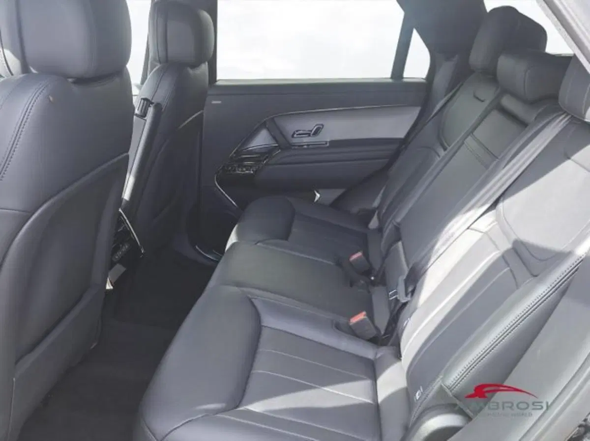 Land Rover Range Rover Sport nuova a Perugia (10)