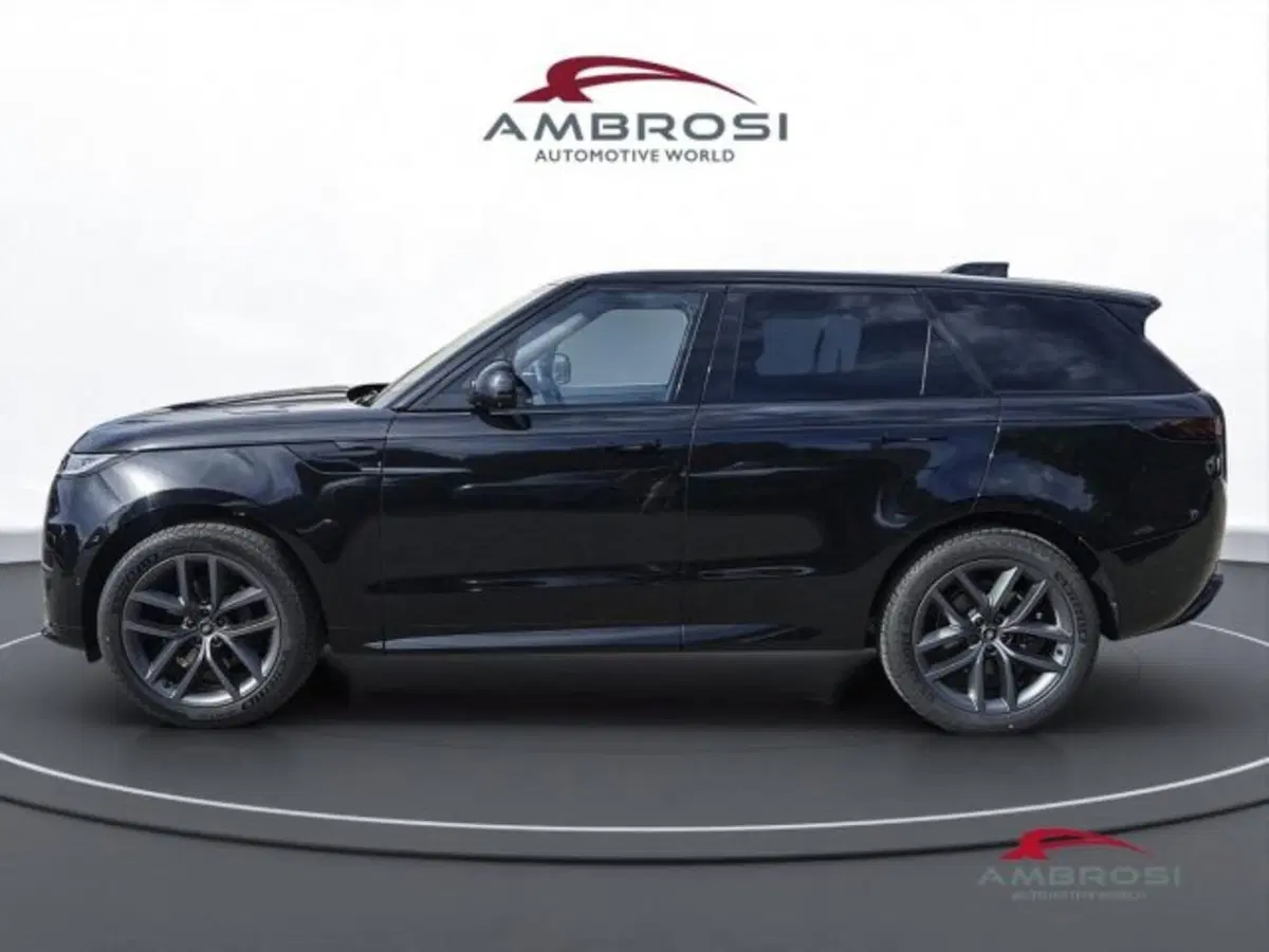 Land Rover Range Rover Sport nuova a Perugia (6)
