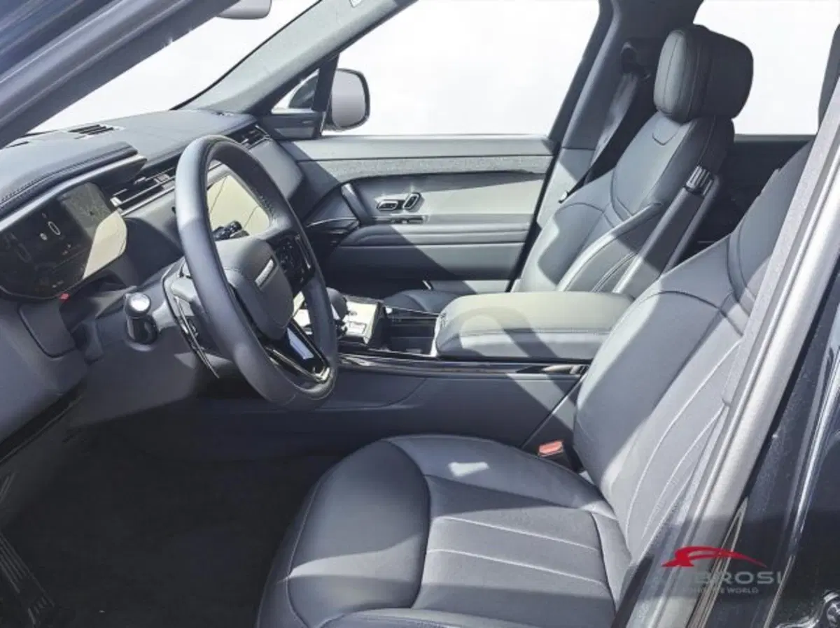 Land Rover Range Rover Sport nuova a Perugia (9)