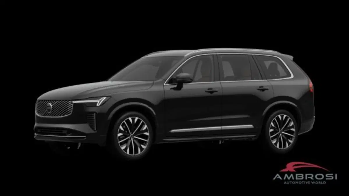 Volvo XC90 nuova a Perugia