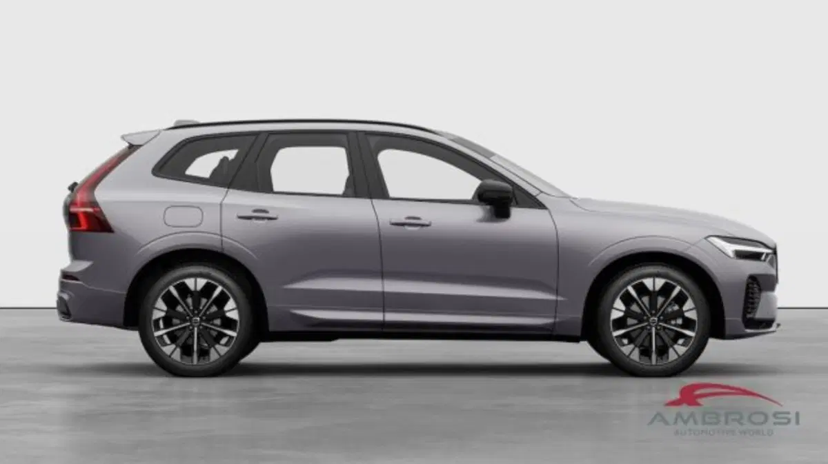 Volvo XC60 nuova a Perugia (5)