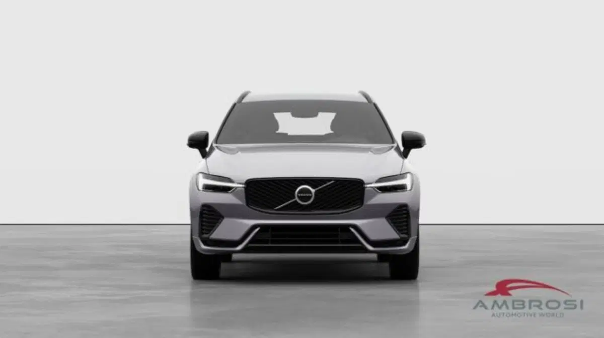 Volvo XC60 nuova a Perugia (8)
