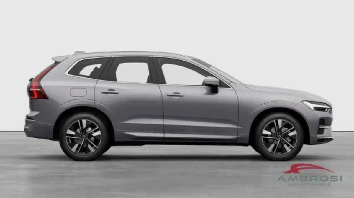 Volvo XC60 nuova a Perugia (5)