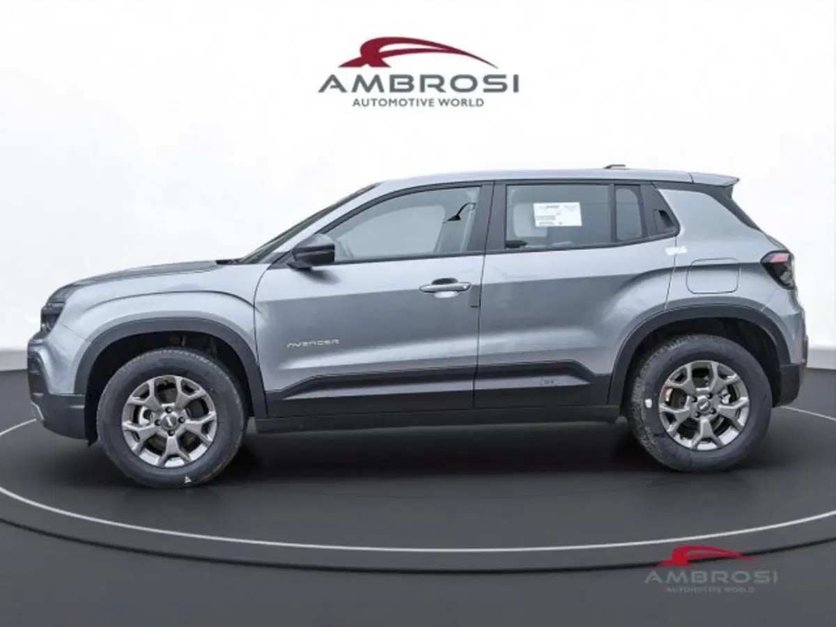 Jeep Avenger nuova a Perugia (6)
