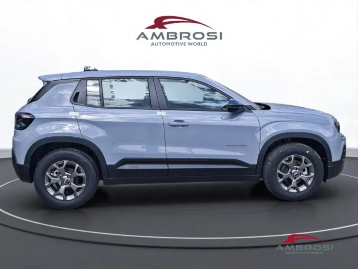 Jeep Avenger nuova a Perugia (5)