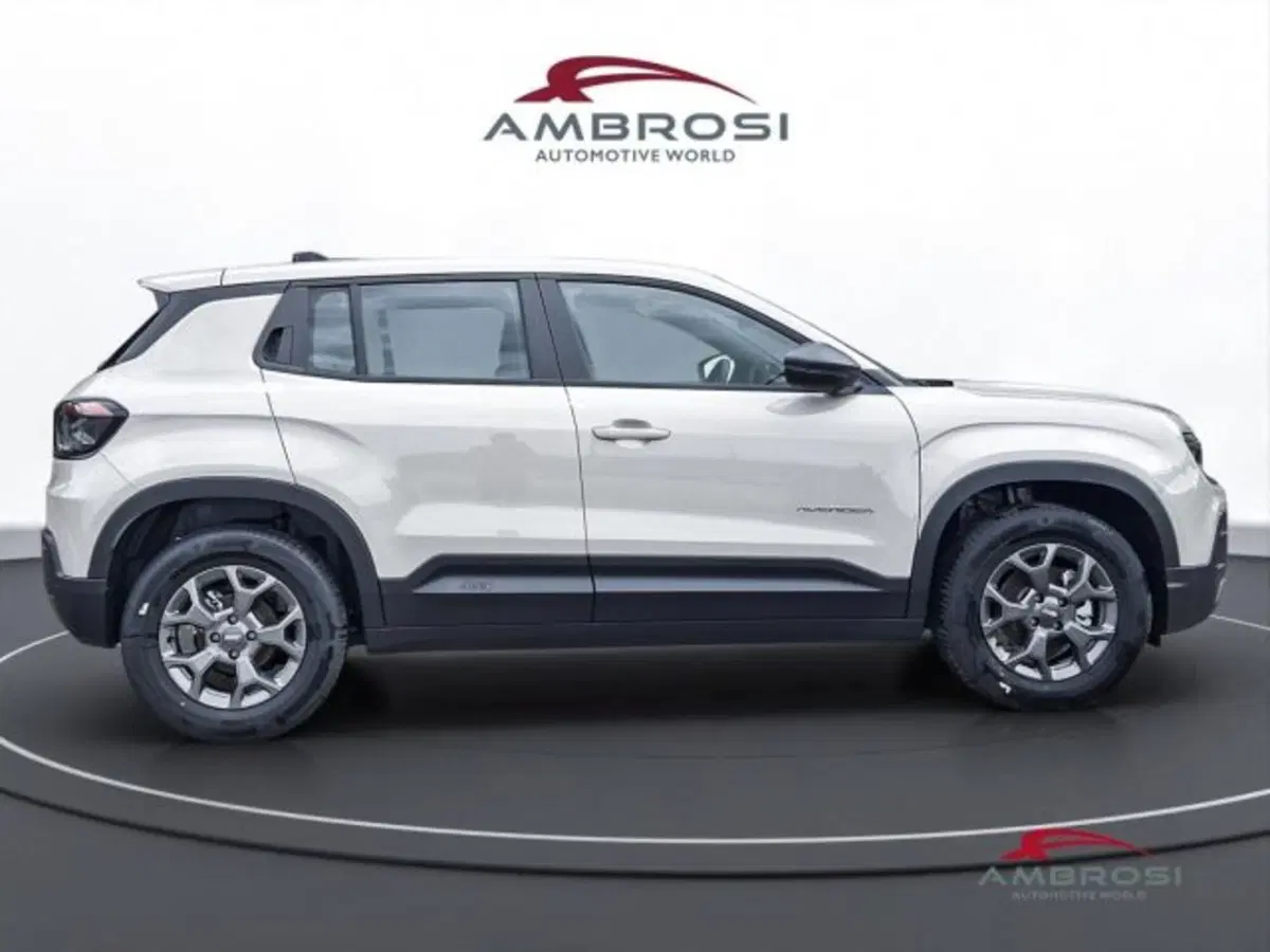 Jeep Avenger nuova a Perugia (5)