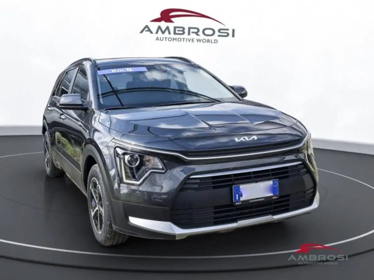 Kia Niro nuova a Perugia (2)