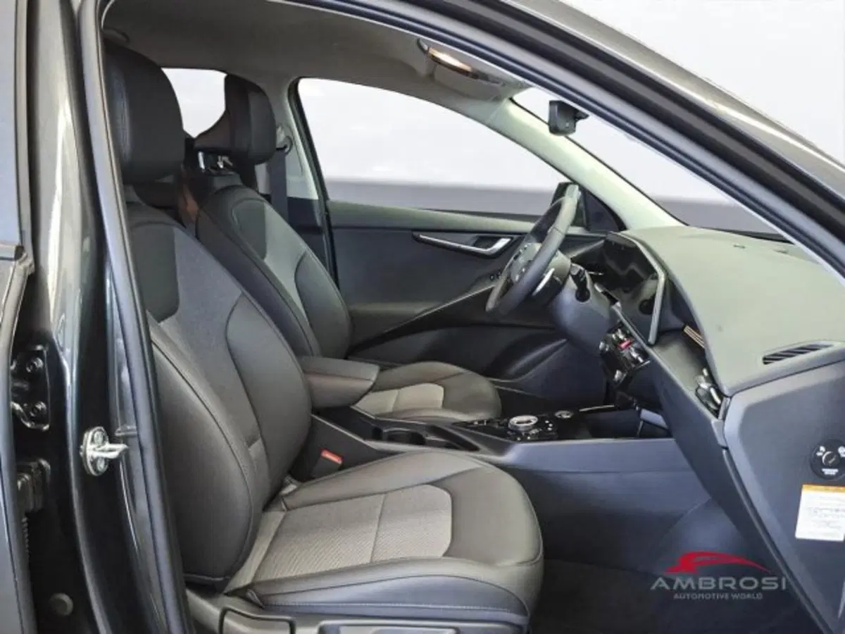 Kia Niro nuova a Perugia (12)