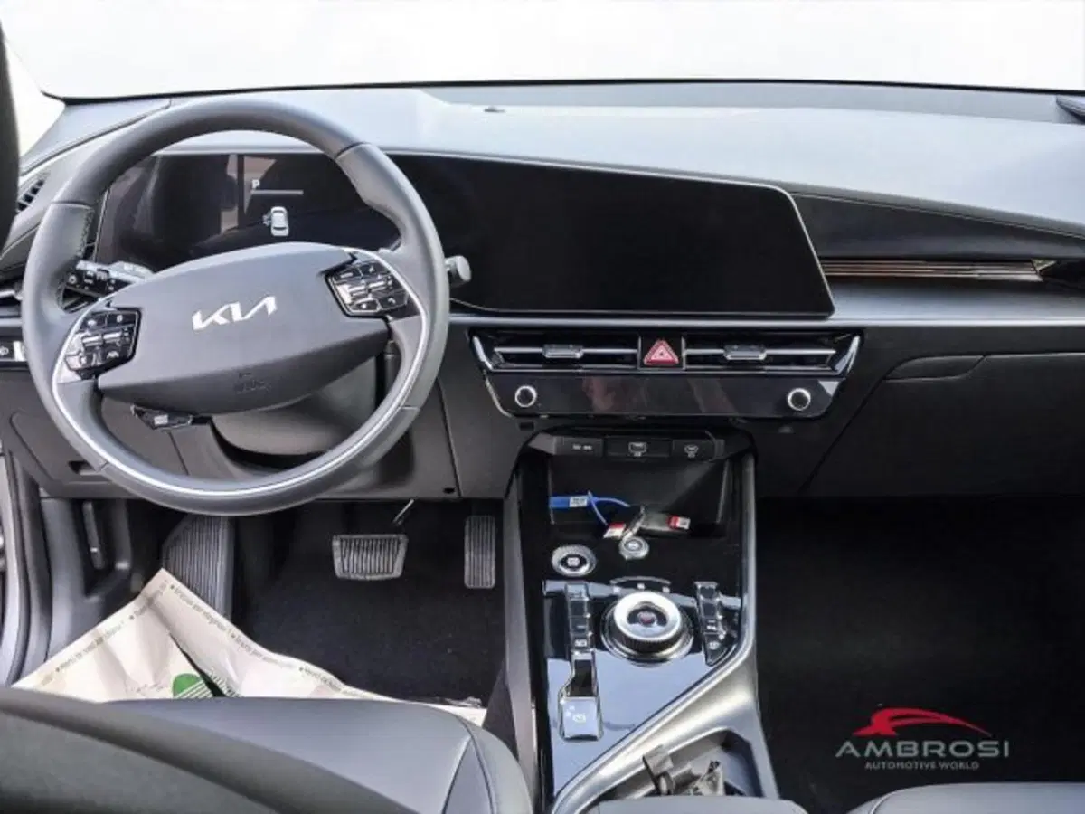 Kia Niro nuova a Perugia (14)