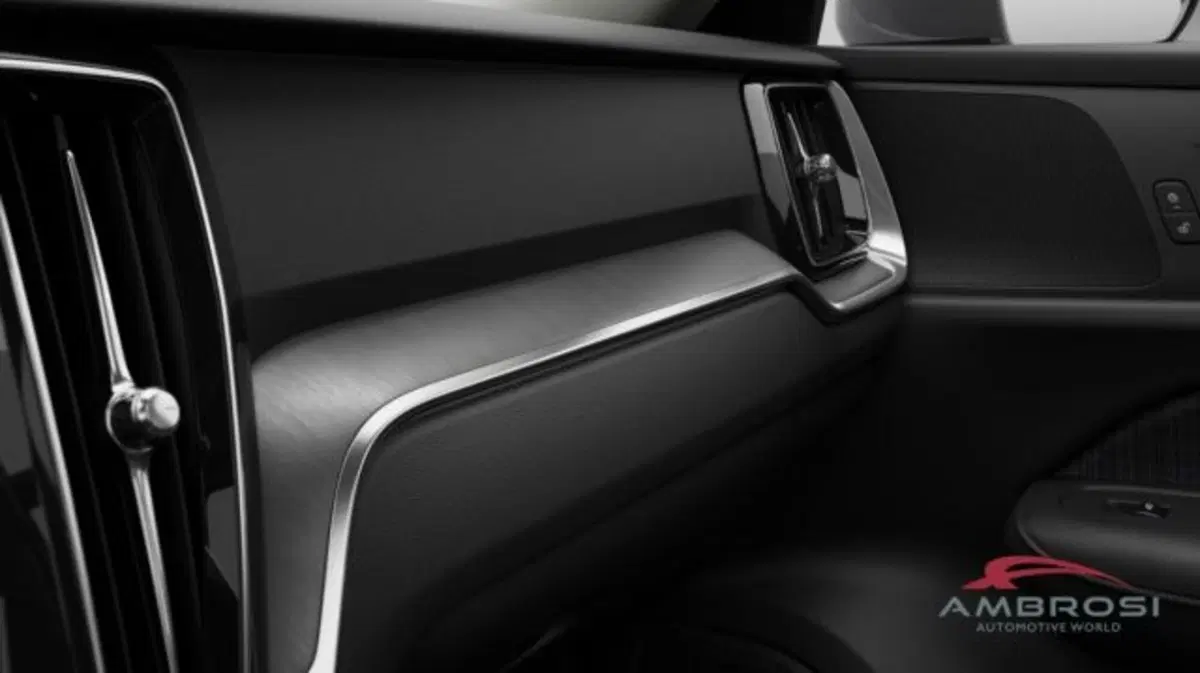 Volvo V60 nuova a Perugia (11)