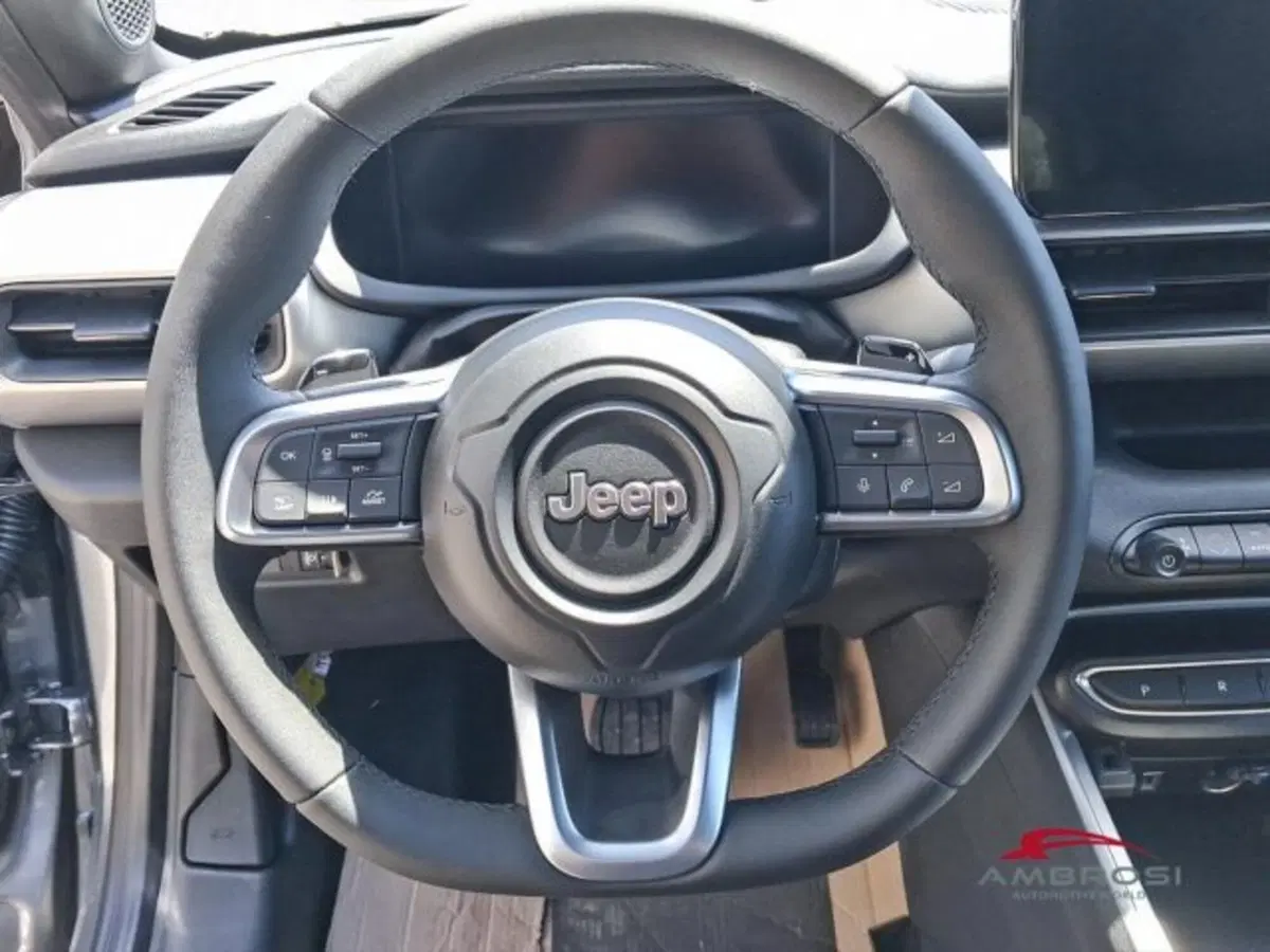 Jeep Avenger nuova a Perugia (13)
