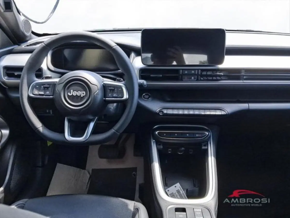 Jeep Avenger nuova a Perugia (14)
