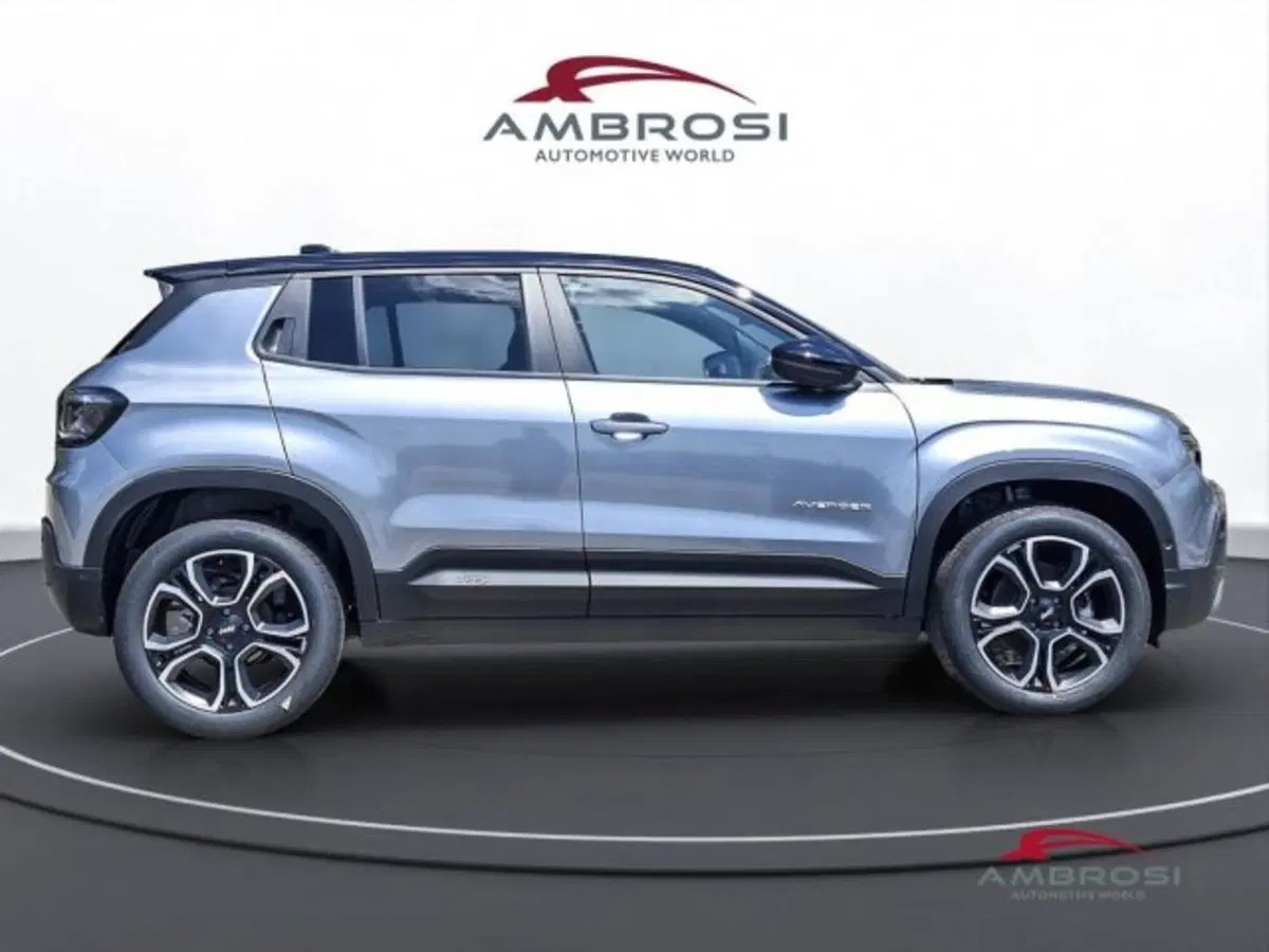 Jeep Avenger nuova a Perugia (5)