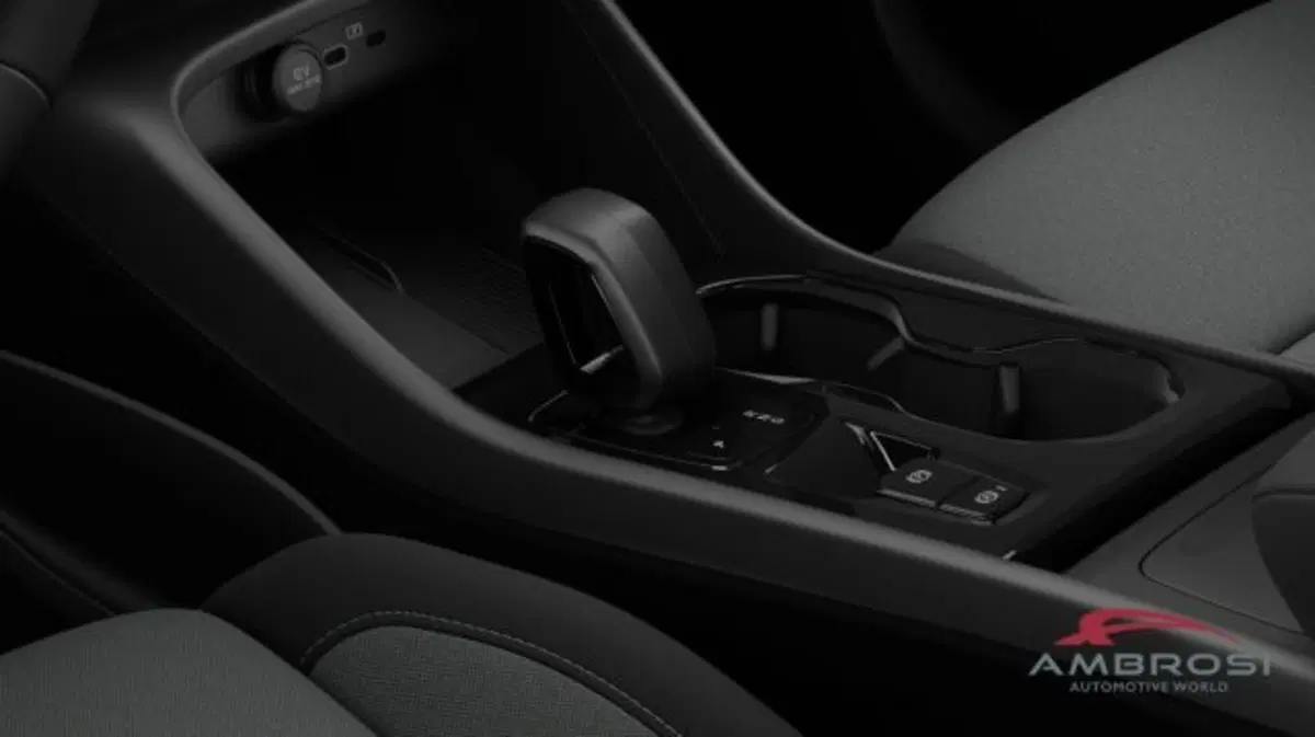 Volvo XC40 nuova a Perugia (15)
