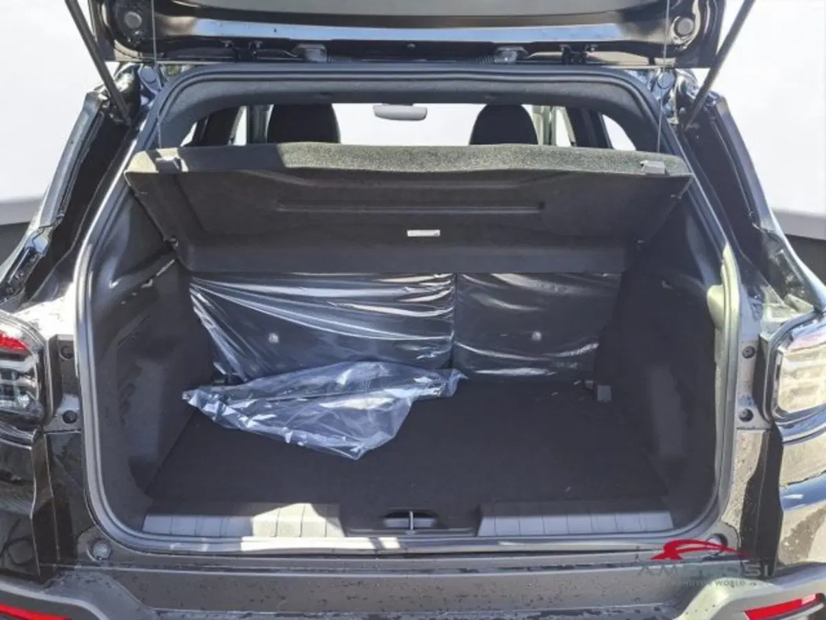 Jeep Avenger nuova a Perugia (9)